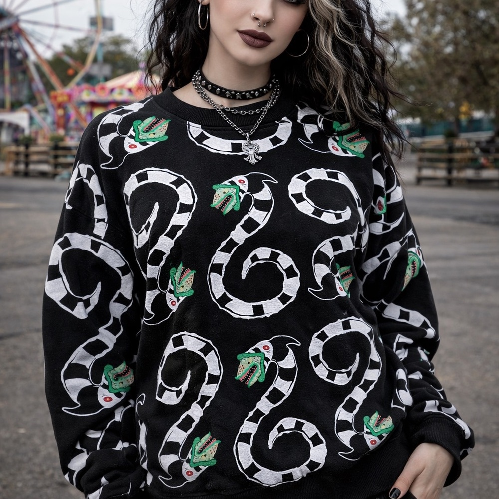 Hot Topic Black Sweatshirt with White Snake & Green Accent Print